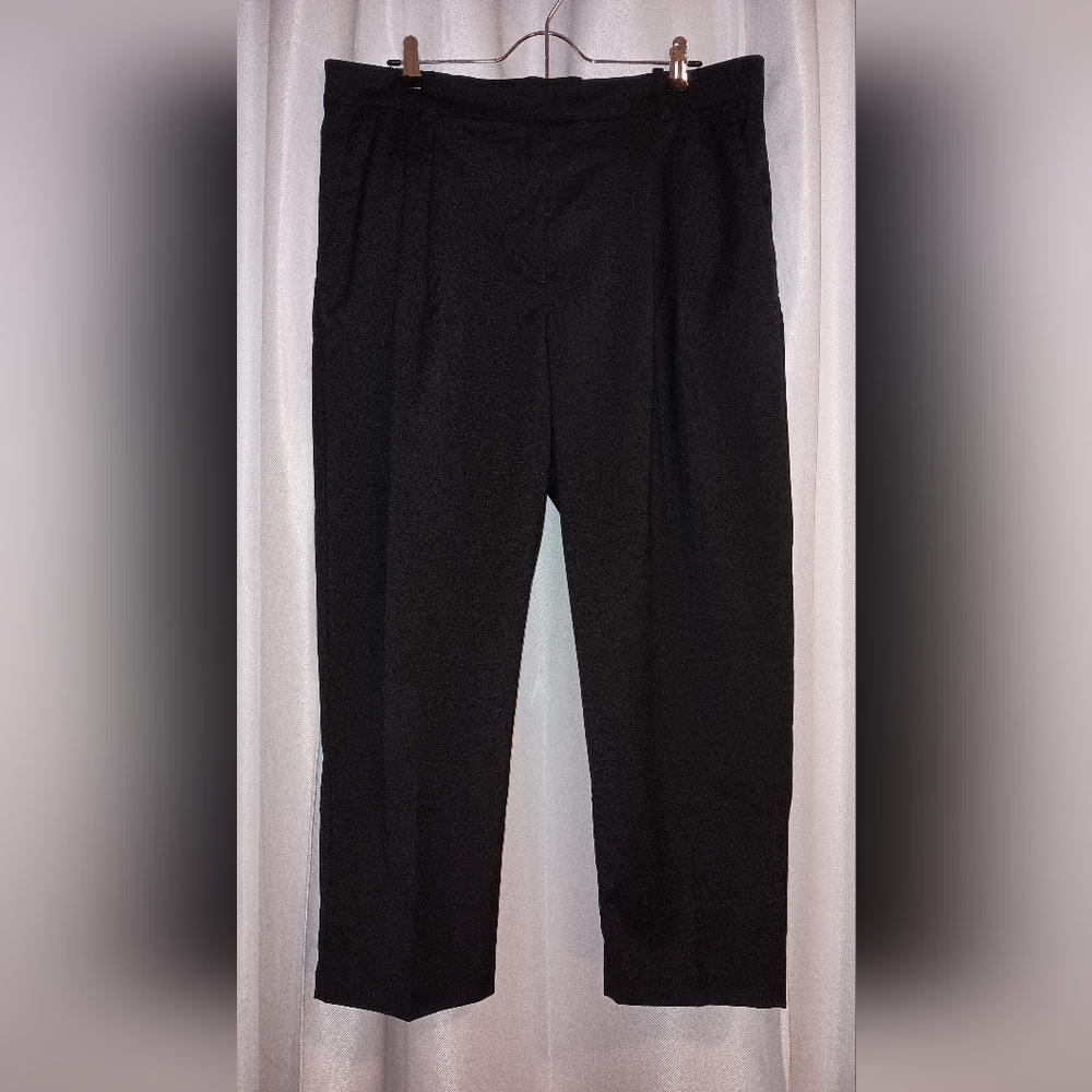 Black H&M Pleated Pants High Rise Size 16 Recycled polyester/Eco Viscose Women